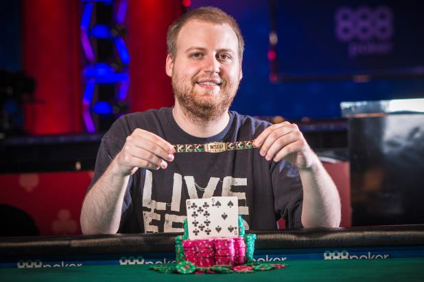 2015 MAIN EVENT WINNER JOE MCKEEHEN CLAIMS $10,000 LIMIT HOLD'EM CHAMPIONSHIP