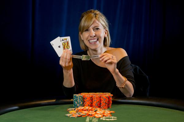 KRISTEN BICKNELL MAKES IT TEN FOR CANADA WITH LADIES EVENT VICTORY