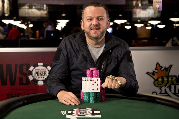 JOHN KABBAJ STEAMROLLS THE COMPETITION IN O8/STUD 8