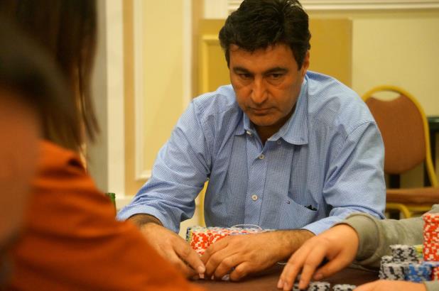 BICYCLE CASINO BRINGS OUT THE STARS