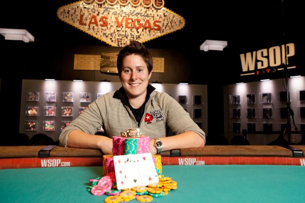 ALL BY HER SELBST: VANESSA WINS HER SECOND GOLD BRACELET