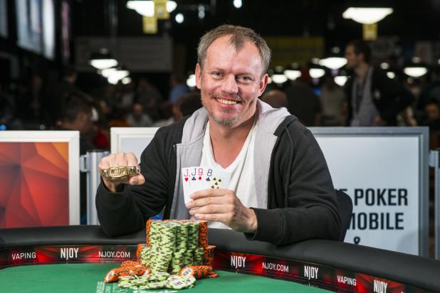 VASILI FIRSAU WINS TOUGH PLO BATTLE, EARNS FIRST WSOP GOLD BRACELET