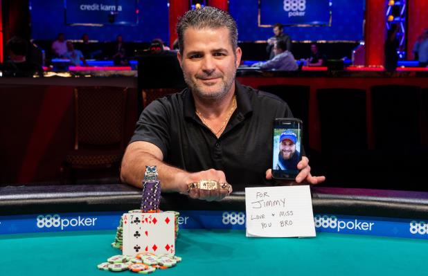 FILIPPOS STAVRAKIS WINS GOLD IN EVENT #26 $1,500 POT-LIMIT OMAHA